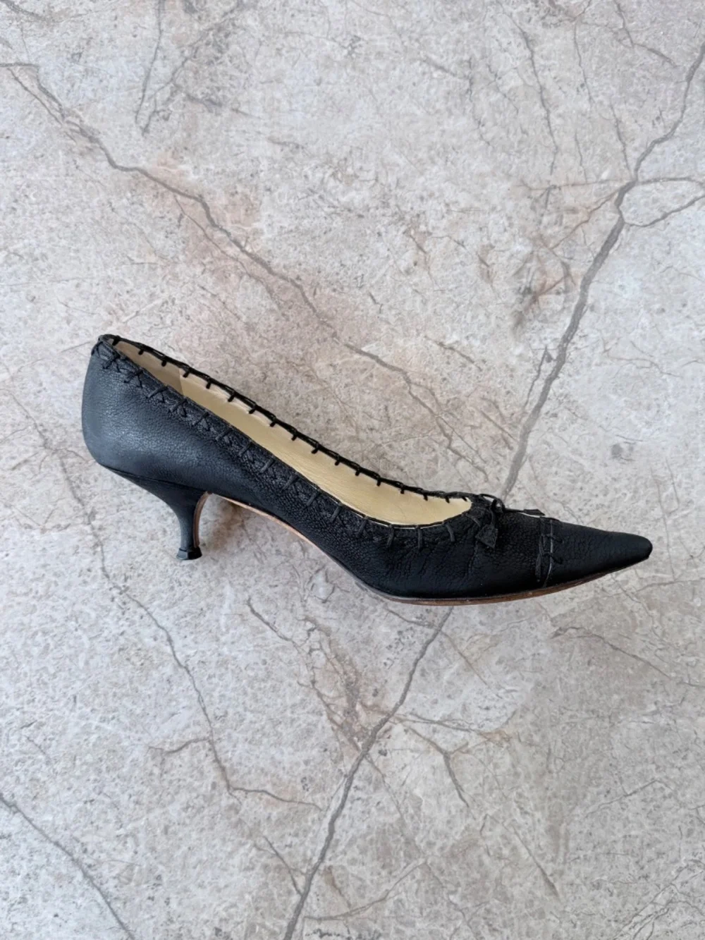Prada Archival S/S 2003 Black Suede Whipstitch Bow Pointed Toe Kitten Heels